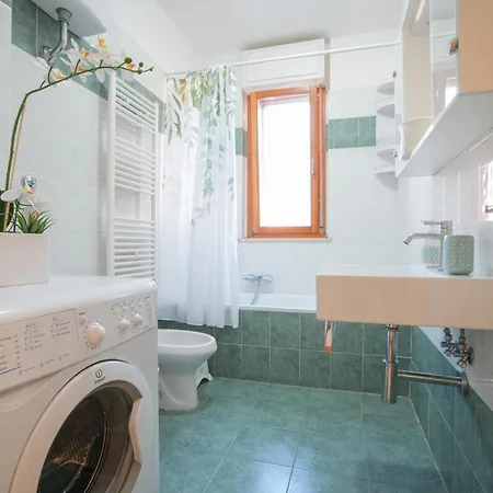 House Near The Airport And Fiumicino